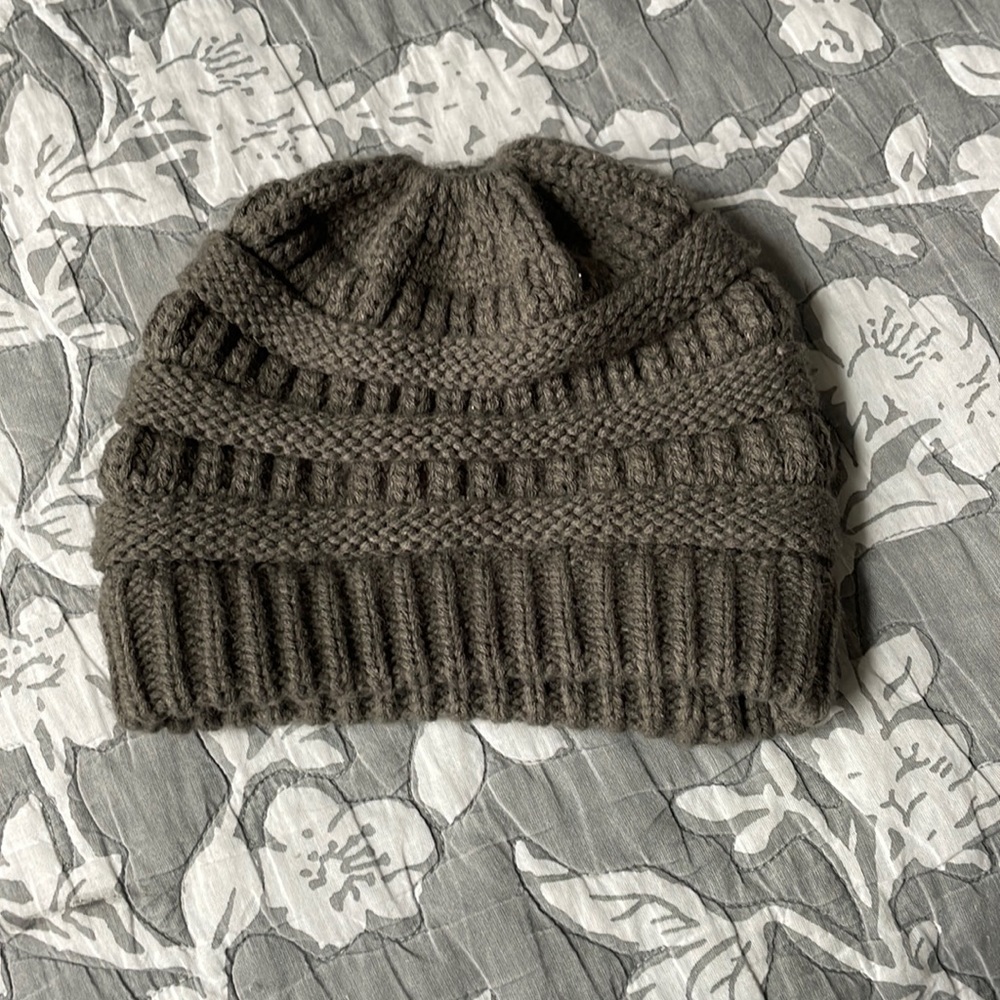 Ponytail beanie